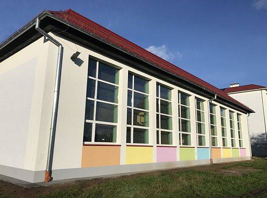 Termomodernizacja Szkoły i Przedszkola w Łebieniu