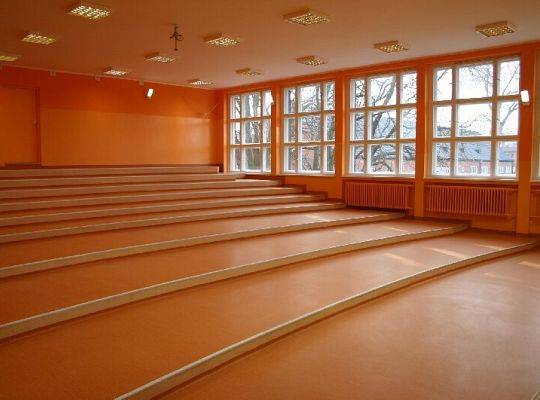 Zespół Szkół Mechaniczno-Informatycznych w Lęborku - Sala Konferencyjna