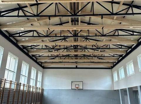Remont pokrycia dachu sali gimnastycznej w miejscowości Sycewice gmina Kobylnica