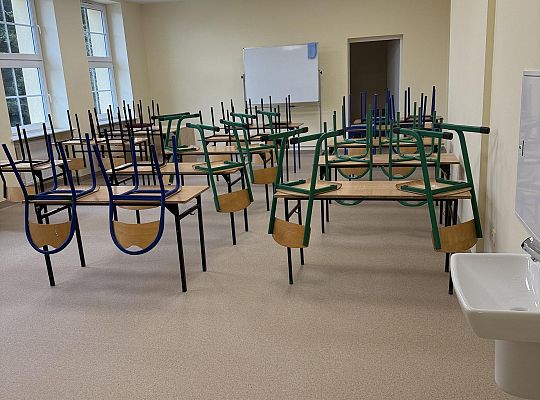 Modernizacja szkoły podstawowej w Kobylnicy#11